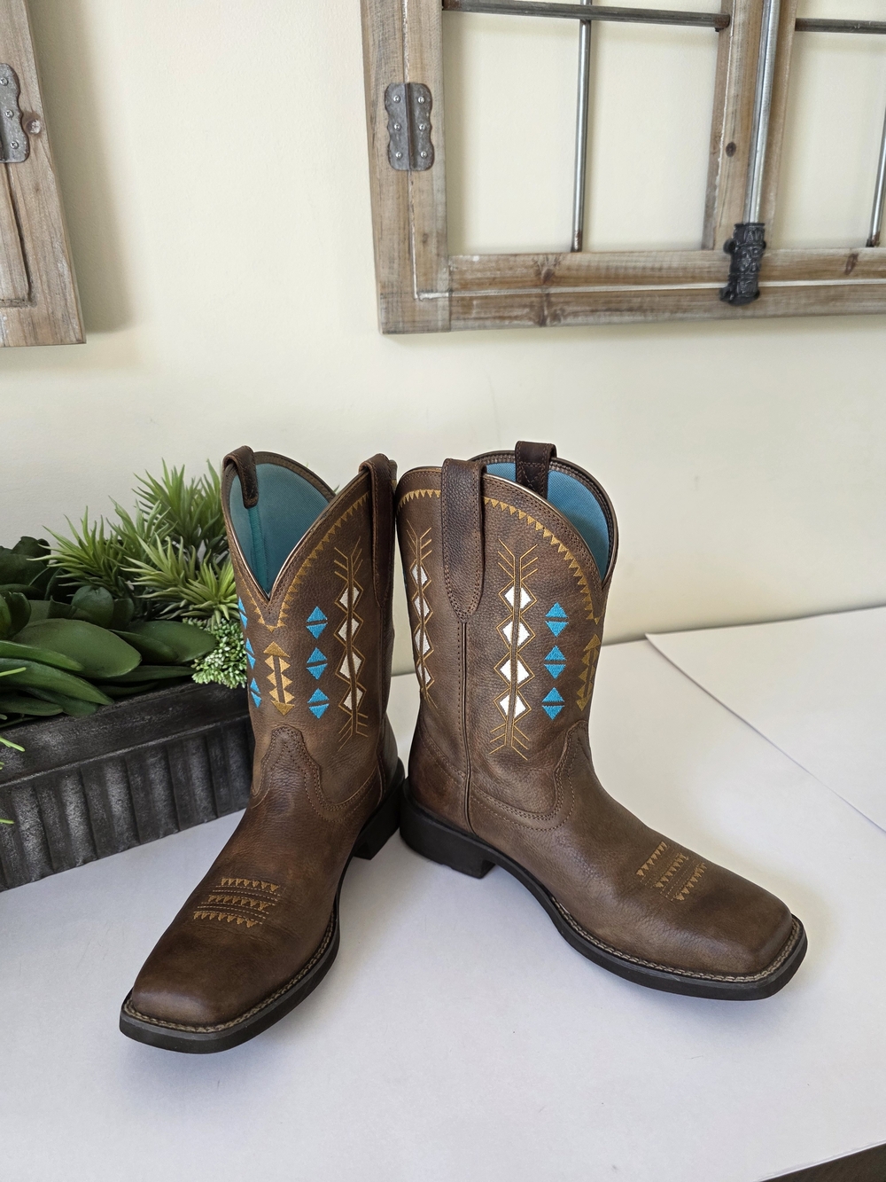 Ariat Delilah Deco Copper Kettle Western Boots Southwest Womens Size 8.5B